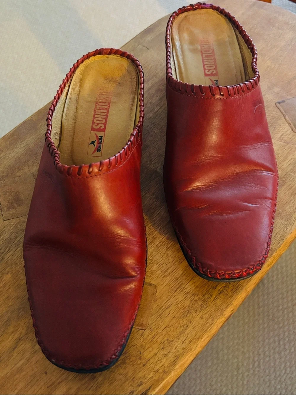 Women’s Pikolinos dark red slip-on mules size EU 37